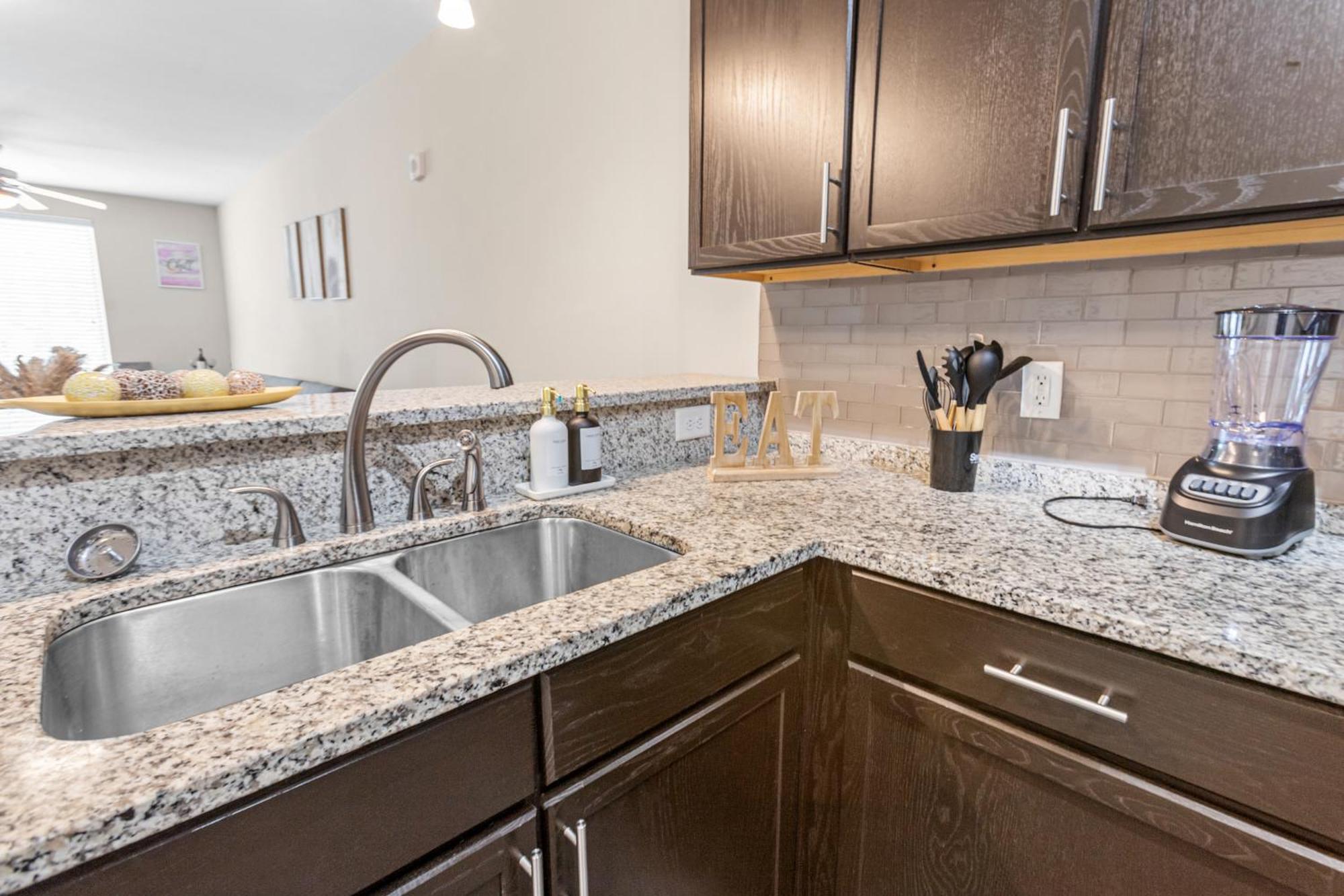 בירמינגהם Modern Downtown Apartment מראה חיצוני תמונה