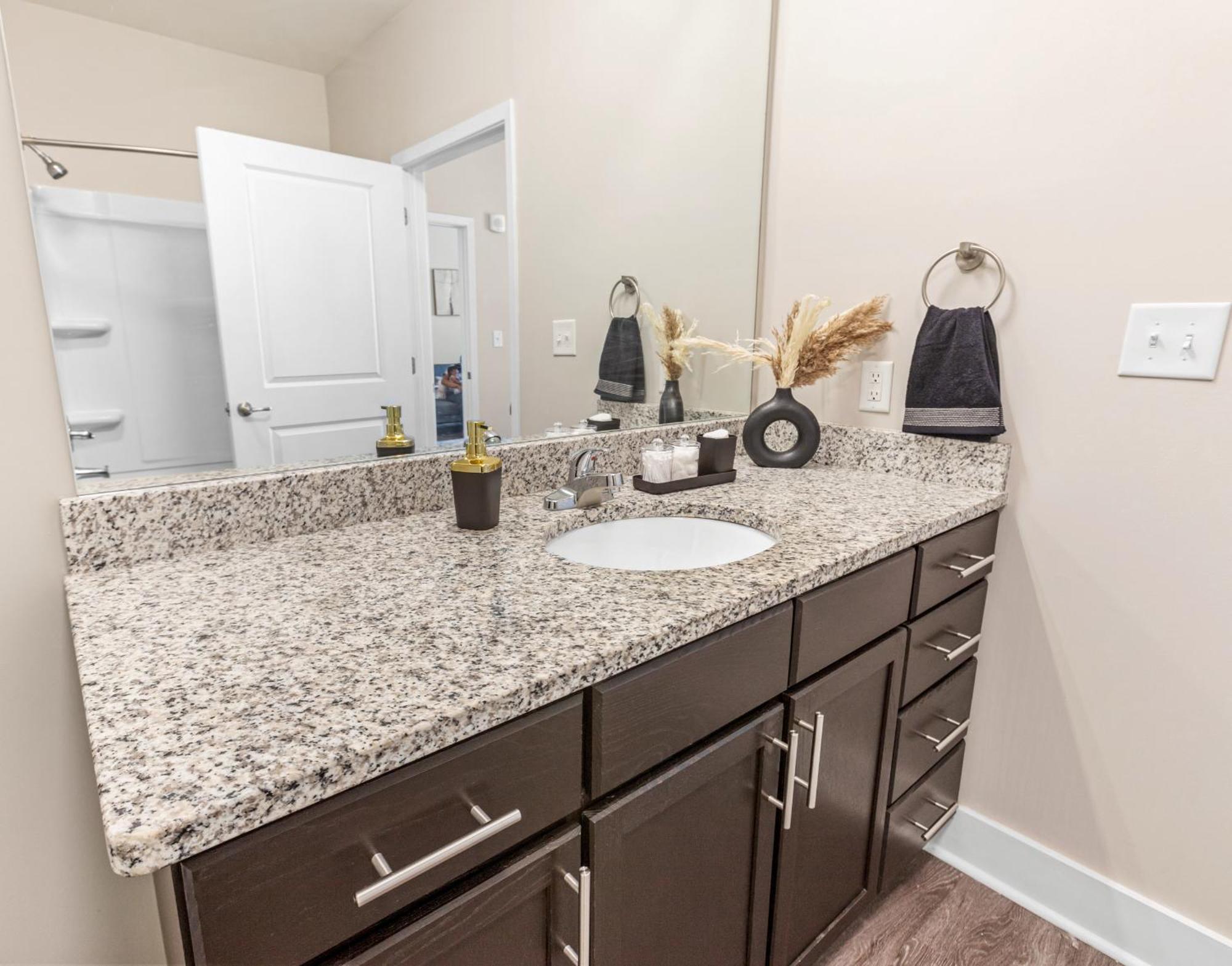 בירמינגהם Modern Downtown Apartment מראה חיצוני תמונה